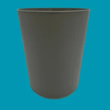 Juego de 2 cestos papelero compactos de polipropileno, libres de BPA; resistentes, ecológicos y funcionales para baño, oficina, escritorio y hogar. - Gris - Ver 2