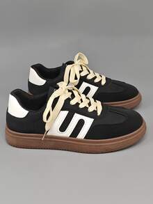 (Recommend Sizing Up) Women's Casual Sports Shoes, Lightweight Breathable Mesh Lace-Up Sneakers, Versatile Comfortable Flat Walking Shoes - 黑與白 - 查看 7