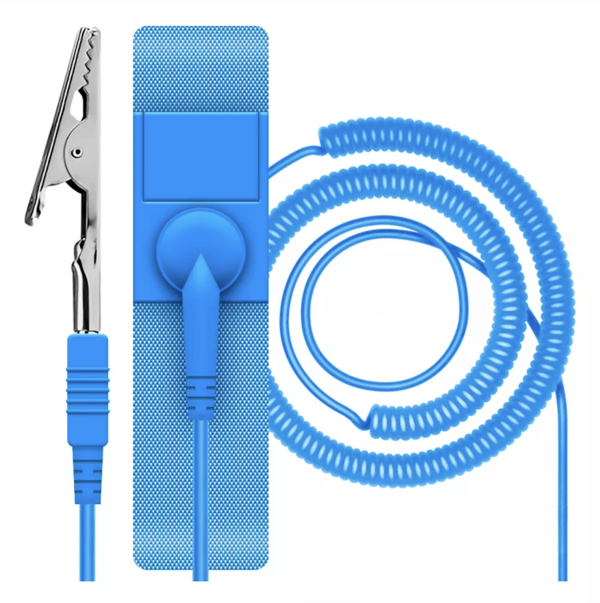 5 PZS Pulsera Antiestática con Cable Largo de 1.8 Metros y Clip Cocodrilo – Banda ESD Ajustable para Descarga de Electricidad Estática en Reparación Electrónica, Ensamblaje de PC, Mantenimiento de Placas PCB, Equipos de Cómputo, Consolas, Celulares e Impresoras – Correa Conductiva con Núcleo Metálico de Alta Precisión – Accesorio Profesional para Técnicos, Estudiantes de Electrónica y Talleres de Servicio – Compatible con Alfombrillas ESD, Estaciones de Trabajo y Equipos de Diagnóstico – Resistencia Estándar de 1MΩ ±5% – Tiempo de Disipación Inferior a 0.2 Segundos – Material Resistente y Flexible – Banda Reutilizable para Muñecas de Distintas Medidas – Protección Segura para Componentes Sensibles a la Carga Estática – Presentación Individual para Mayor Higiene y Almacenamiento