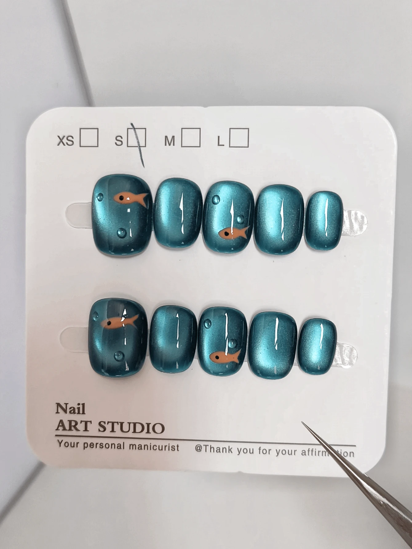 1 Set Of 10Pcs Fish & Bubble Design Press-On Nails, Summer Cooling Nail Art, Cute Short Style With Blue Glass Pearl Cat Eye Finish, Adorable Fish Motif, Mysterious & Dreamy Ocean Blue Tone, Wear For Happiness, Handmade And Reusable Nail Stickers Nail Supplies Nails - Multicolor - View 1
