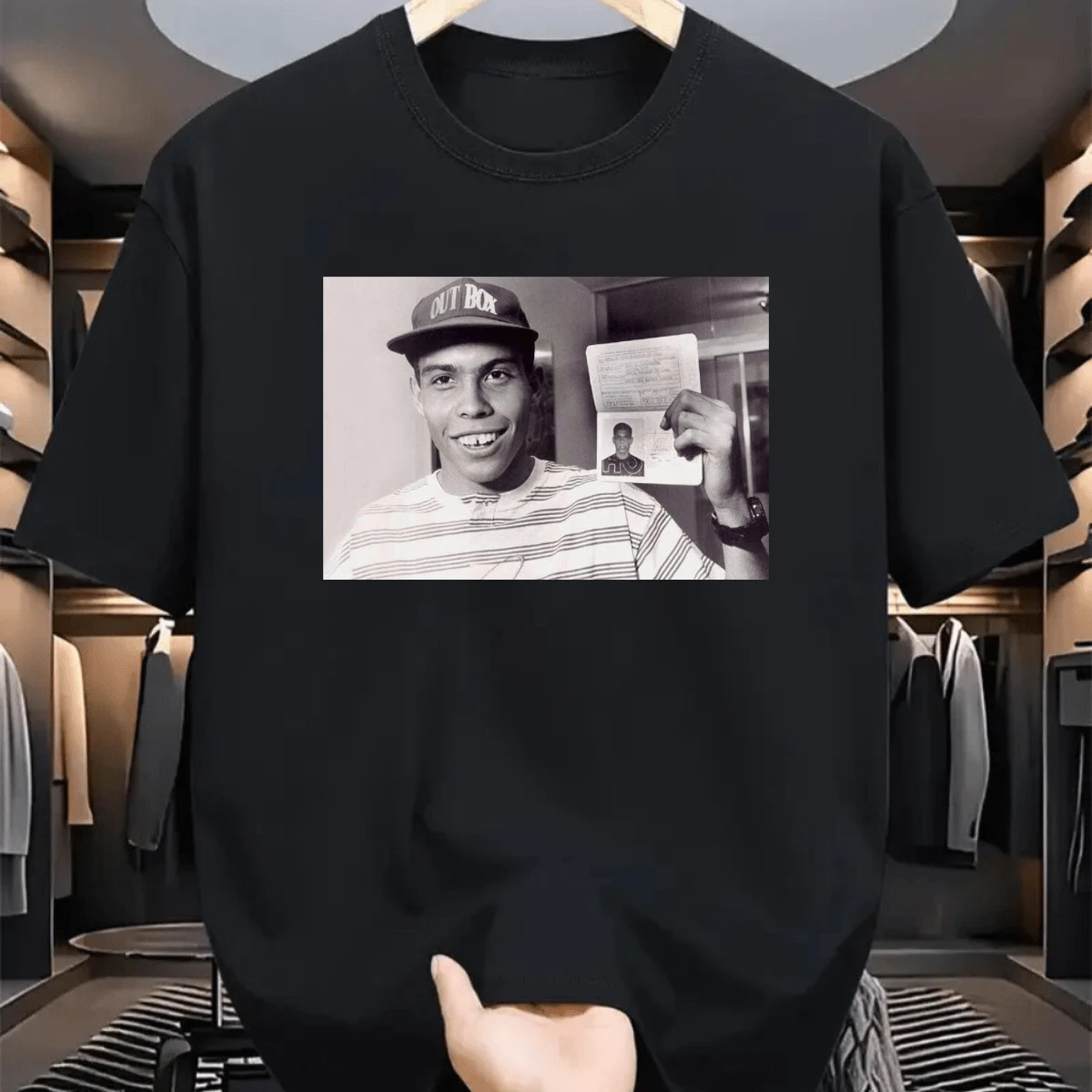 Ronaldo Nazário The Phenomenon Legendary Presentation Retro Launch Cotton T-Shirt - 黑色 - 查看 1