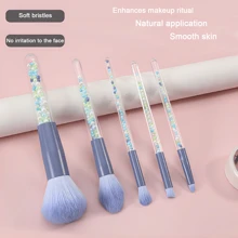 طقم فرش مكياج جديد لموسم العودة إلى المدرسة - 5 قطع، مقبض لؤلؤي ملون، شعيرات ناعمة، يشمل فرشاة البودرة وفرشاة ظلال العيون وفرشاة البرايتنر وفرشاة الكونسيلر، طقم مكياج كامل