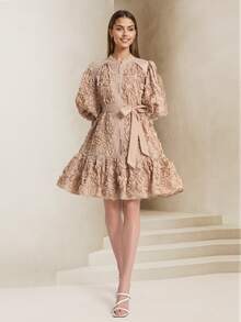 纯色优雅波西米亚风腰部刺绣荷叶边下摆连衣裙，适合派对、海滩、晚间约会、日常、生日派对