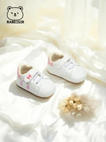 RABEISIR Infant Walking Shoes, Rainbow And Bow Design Infant Sports Shoes, Lightweight & Anti-Slip, Suitable For Daily Wear & Vacation, Four Seasons - Pink - View 2