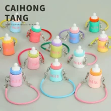 Petit accessoire ornemental mignon en forme de bouteille de lait, modèle miniature pour maison de poupée, pendentif miniature en forme de bouteille de lait, tasse à lait, accessoire alimentaire micro, accessoire de jeu pour maison de poupée, accessoire de décoration de scène - Multicolore - Voir 2