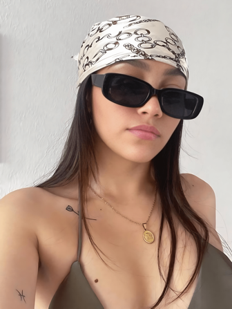 1pc New Printed Bandana With Chain Clasp,50cm Silk-Like Small Square Scarf, Women Casual Funny Dress Up Party Headscarf, New Year Gift, Versatile Accessory For All Seasons,Halloween Hair Accessories Fall Winter Headbands For Women Hair Band For Vacation Outfits Woman