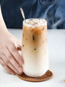 1 件复古竖条纹玻璃杯 - 饮料杯，INS 风格咖啡杯果汁杯，透明耐热水杯，适用于咖啡馆/家庭/办公室，拍照道具提升风格 - 享用清凉饮品，送给女性的礼物，国庆节，返校季，万圣节，圣诞节礼物选择，开幕式，沙特咖啡杯，露营杯，厨房饮具，万圣节装饰，厨房装饰，咖啡杯 - 彩色 - 查看 5