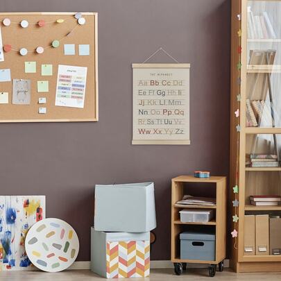 2pcs Letter & Number Poster Frames, 20*30cm And 30*40cm Multi-Size, Nursery Wall Decor, ABC Banner Poster Wall Art With Wooden Frame, Letter Banner Wall Hanging For Playroom, Daycare (Random)