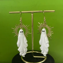 1 Pair Bohemian Retro Style Hoop Earrings, Fashion Simple Ghost Pendant Earrings, Suitable For Women Daily Party Accessories, Halloween Jewelry Gift