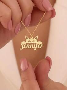 Collana con ciondolo a forma di gatto cartoni animati personalizzata, un ciondolo con gattino individuale e affettuoso, un ciondolo portafortuna in acciaio inossidabile a forma di gatto, gioiello elegante da indossare tutti i giorni, adatto per il ritorno a scuola, San Valentino, Festa della Mamma, un regalo raffinato per amici e confidenti.