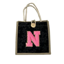 1 件毛巾刺绣首字母图案手提包，花卉印花亚麻手提包，小号花卉亚麻纽扣装饰手提包，简约大容量手提包，便携休闲收纳手提包，多功能购物袋，新设计，大容量，购物的理想选择，单肩包，手提包，午餐包，午餐盒，斜挎包