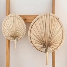 1pc 11.02/14.96 Inch Handmade Unique Peach Shaped Bamboo Fan, Summer Folding Fan, Artistic Refreshing Fan, Fresh And Simple Creative Ultralight Hand-Held Natural Bamboo Woven Green