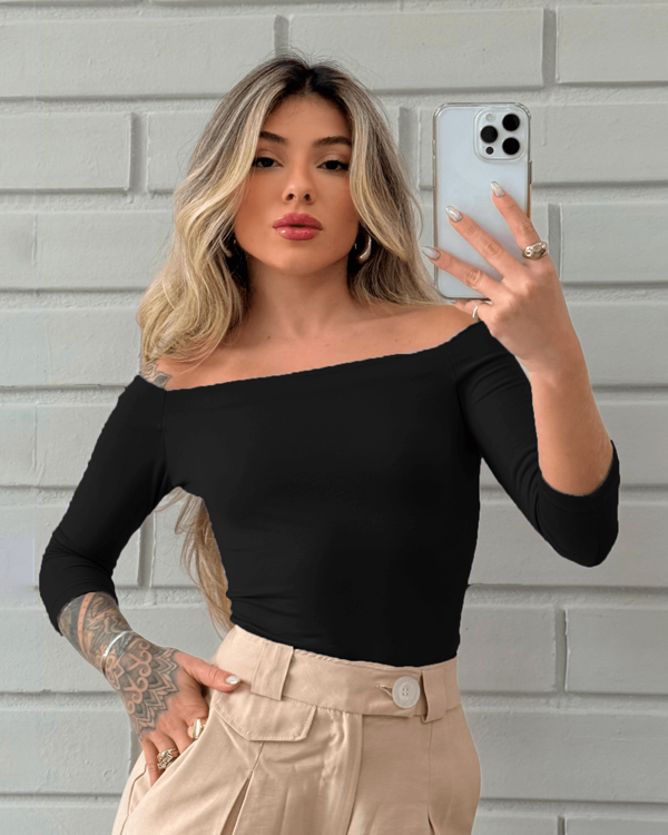 BLUSA FEMININA AJUSTADA OMBRO À MOSTRA EM COR SÓLIDO OMBRO A OMBRO ABERTOS TOMARA QUE CAIA VISCOSE AITONA