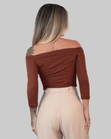 WOMEN'S FITTED SHOULDER BLOUSE IN SOLID COLOR, SHOULDER TO SHOULDER, STRAP-UP VISCOSE AITONA - 鏽棕色 - 查看 3