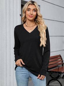 Damska koszulka z długim rękawem i dekoltem w serek, w jednolitym kolorze, w swobodnym stylu, odpowiednia do dojazdów do pracy i noszenia w biurze