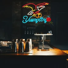 Yoruii Adler Bier Neonlicht - Dimmbare Yuenglin Bar Lampe, geeignet für Männerhöhle, Bar, Pub und Spielzimmer Dekoration