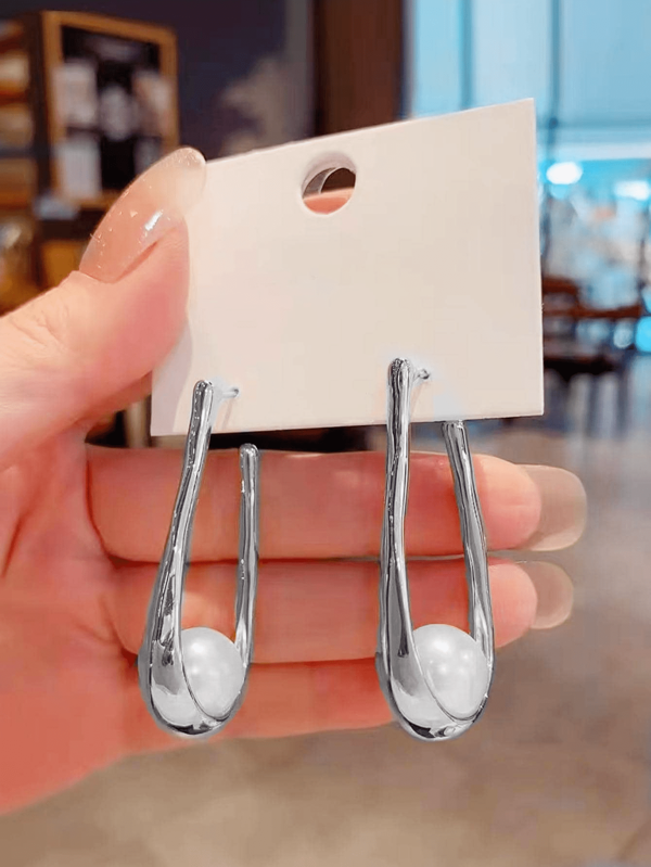 Boucles d'oreilles vintage en métal français minimalistes avec perle pour femmes, design unique en forme de U, boucles d'oreilles haut de gamme
