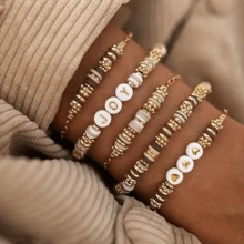 2600颗波西米亚风大地色系聚合物粘土珠子套装，24格带字母隔片，适合DIY手链、手机挂饰、钥匙扣等饰品制作 - 时尚手工套装，波西米亚风格，饰品制作套装 - 咖啡 - 查看 5