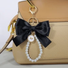 Elegante y de moda llavero colgante con lazo de cuentas - Rosa - Ver 2