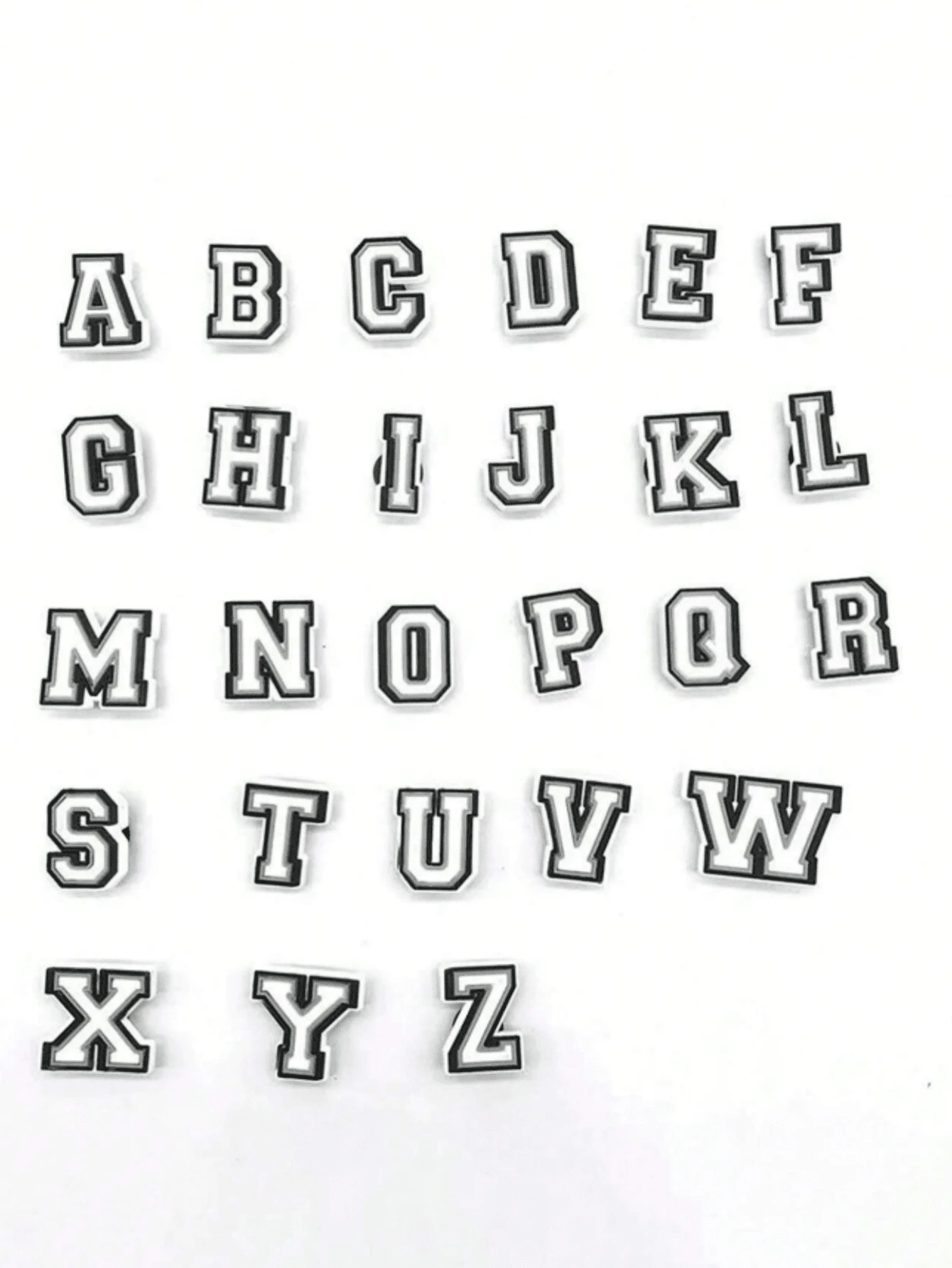 1pc Personalized Fashion Back To School Letter Shoe DIY Decor Accessory, Suitable For Students, Gift For Friends, Applicable To Clogs, Garden Shoes, Sandals, Summer Platform Shoes, Simple And Stylish Shoe Accessories