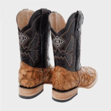 Men's Cowboy Boots With A Bulldog Design And A Diamond-Shaped Fish-Textured Effect - 蜂蜜 - 查看 3