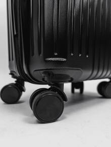 Set Of 2 Suitcases With 1 Toiletry Bag - Black - View 2