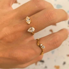 Aritio 1 件奢华 18K 镀金不锈钢锆石装饰单戒指，适合女性日常和婚礼佩戴，礼物 - 彩色 - 查看 1
