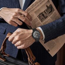 Correa de reloj magnética de Milán, compatible con Samsung Galaxy Watch 8/8 Classic de 40 mm, 44 mm y 46 mm, unisex, con liberación rápida y acero antienganches, compatible con accesorios para Samsung Watch 8 Classic/8, esencial para volver a la escuela - Con Galaxy Watch 8/8 Classic - Ver 2