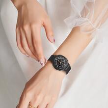 Correa de reloj magnética de Milán, compatible con Samsung Galaxy Watch 8/8 Classic de 40 mm, 44 mm y 46 mm, unisex, con liberación rápida y acero antienganches, compatible con accesorios para Samsung Watch 8 Classic/8, esencial para volver a la escuela - Con Galaxy Watch 8/8 Classic - Ver 9