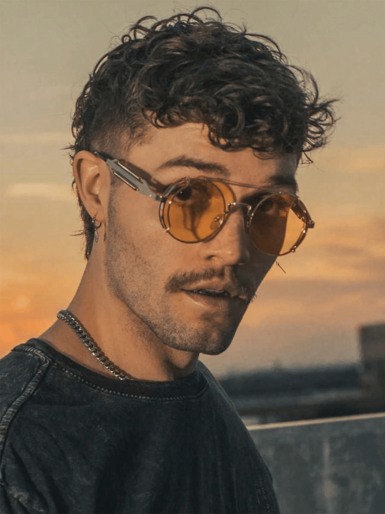 1 副男士朋克金属复古摩托车风格时尚眼镜，适合日常、度假、音乐节 - 狂欢派对