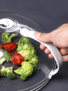 1pc Microwave Splash Resistant Lid Clear Transparent Microwave Food Lid Splash Proof Oil Lid Reusable Airtight Food Lid Kitchen Heat Resistant Lid, The Multifunctional Product Is A Must-Have For Every Home. The Food Inside Can Be Clearly Seen While Remaining Fresh. It Has A Variety Of Functions. Firstly, It Serves As A Reliable Barrier Against Pests Such As Bugs, Flies, And Mosquitoes.