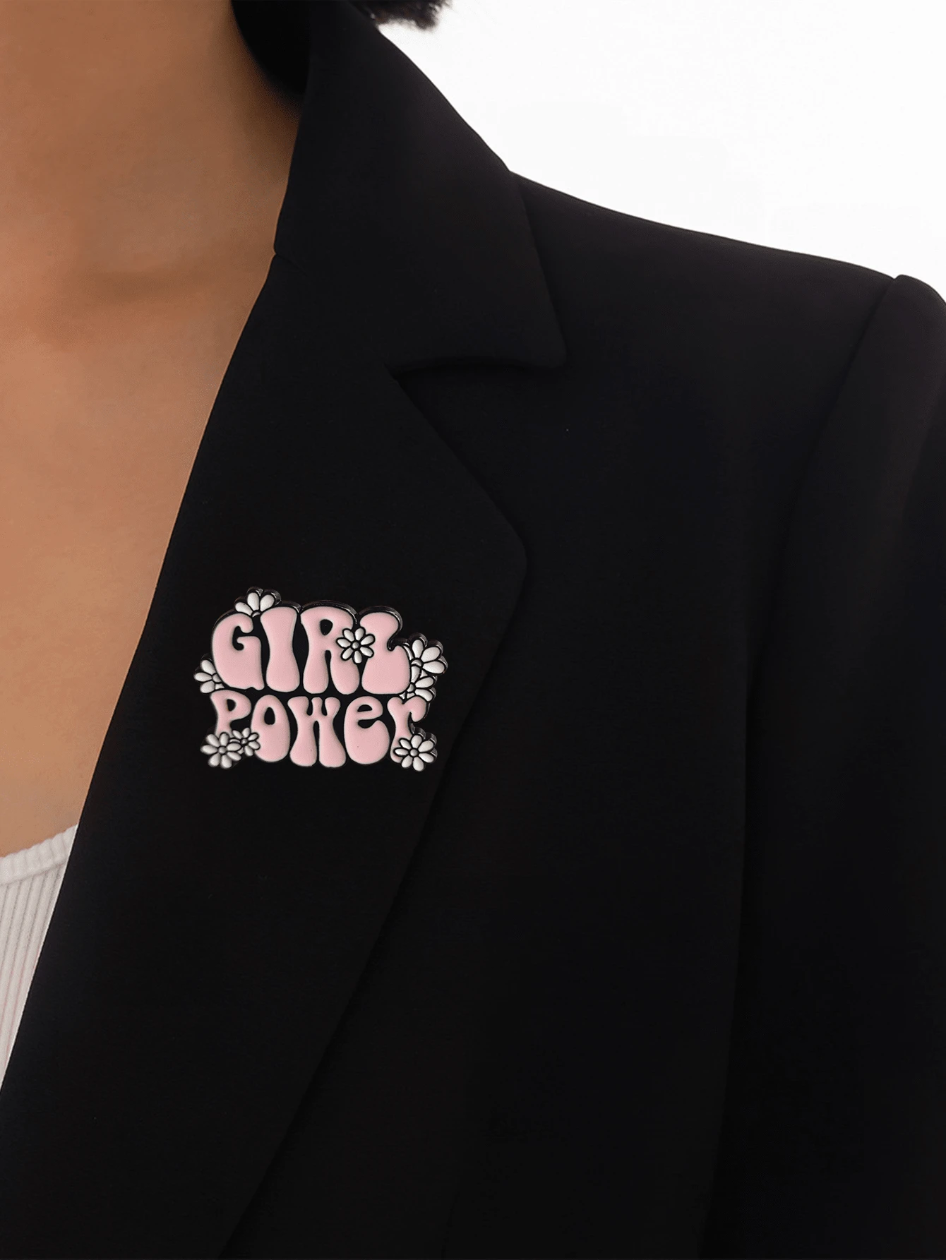 1件/2件装 - 新款字母胸针合金饰品，清新甜美，可用于包包、衣服、背包、毕业典礼、教师服装、新年和圣诞节礼物 - 彩色 - 查看 1