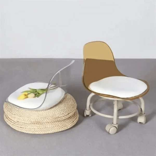 Banqueta Banquinho Dobrável De Plástico Até 200 Kg Resistente Para Casa