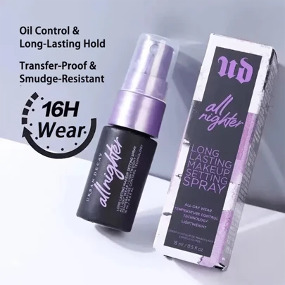 Urban Decay Spray fijador de maquillaje resistente al agua de tamaño de viaje All Nighter 15ml/0.5oz. Spray fijador de larga duración y resistente al agua para un maquillaje vibrante y a prueba de manchas.
