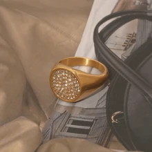 VKHK 1 件奢华 18K 镀金不锈钢闪亮锆石装饰单戒指，适合女性日常和婚礼佩戴，礼物 - 鑽戒 - 查看 3