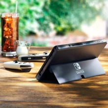 Nintendo Switch - OLED Model Video Gaming Console With White Joy-Con - HK Version (HK Charger With HK To US Plug Adapter) - 查看 7