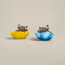 2pcs Creative Resin Highland Cow Figurines, Christmas Gift, Halloween Thanksgiving Decor, Decoration Ornament, Holiday Decoration, Home Desktop Decor, Gift For Family And Friends