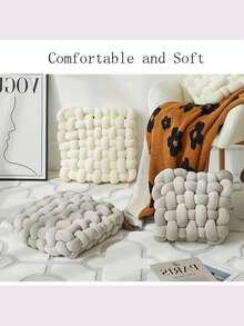 1个手工编织方形靠垫，可用作沙发抱枕、椅垫、地垫、靠背垫、腰枕，装饰房间，适用于书房、卧室、客厅，也可用作坐垫、办公椅垫、游戏椅垫。