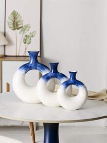 Nordic Creative Donut Ceramic Vase, Hand-Painted Technology, Suitable For Living Room Decorative Vases, Restaurant Decorative Ornaments, Outdoor Garden Decorative Ornaments, Birthday Anniversary Exquisite Small Gifts, The Best Christmas Gift. Home Decor Flower Vase Glass Vase