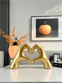 Hand Gesture Desk Statues Love Ornaments, Skull Couple Statue, Creative Wedding Home Desktop Decor, Heart Shape Hand Figurines For Living Room Shelf Coffee Table Centerpiece, Suitable For Home Decor, Bedroom Decor, Office And Students, The Best And Gift, Wintertime Valentine's Day Gift Birthday