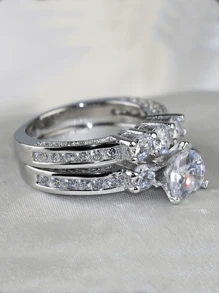 男女情侶時尚戒指套裝，1入不銹鋼男戒和2入銀色心形女戒，適用於婚禮、訂婚和禮品