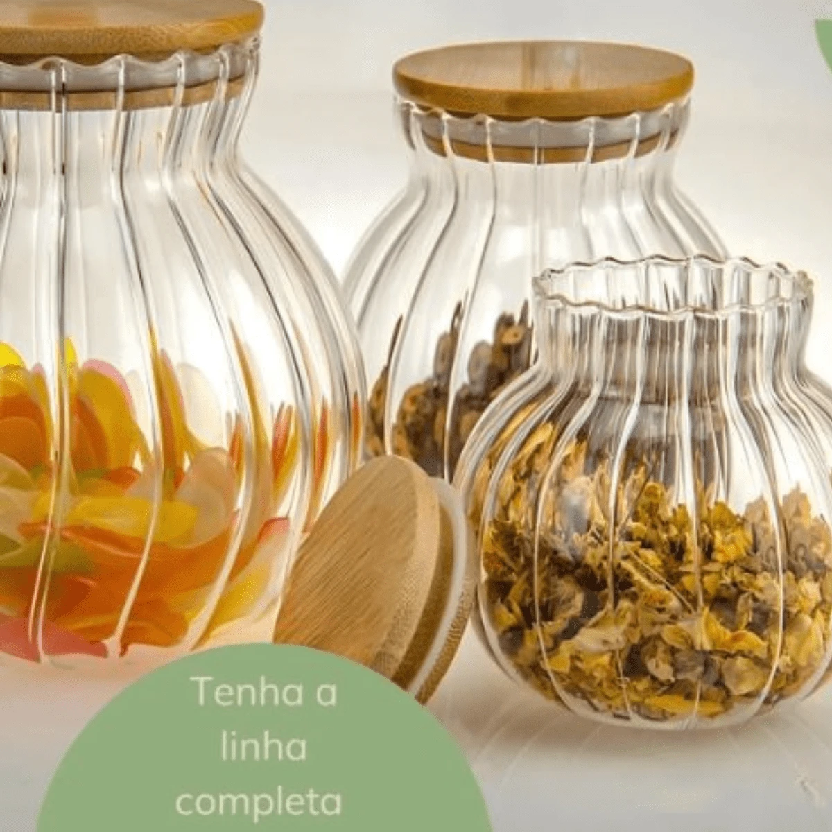 Kit Of 3 Fluted Glass Candy Jars With Airtight Bamboo Lid - Trong sáng - Xem 1