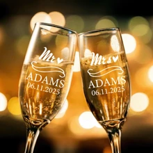 Copa de champán personalizada - Nombre personalizado, fecha y diseño de color - Vinilo decorativo para brindar en boda, aniversario, compromiso, propuesta o regalo romántico - Disponible como unidad individual o set de 2 - Regalo para novia y novio, copas para él y ella - Elegante copa de champán personalizada para San Valentín, cumpleaños, despedida de soltera - Obsequio de boda único o recuerdo para Sr. y Sra., recién casados o fiesta de soltera, lista para el brunch, decoración navideña, renovación otoñal del hogar