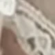 أبيض