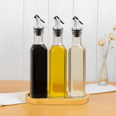 Galheteiro Porta Oleo Azeite Vinagre shoyu Molho de Pimenta Vidro com Bico Dosador 500ml