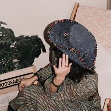 1 buc Pălărie Retro Colorată cu Boruri Late - Pălărie de soare sport cu curea reglabilă, Șapcă de vară respirabilă pentru femei în aer liber, Accesoriu casual pentru drumeții pe plajă, festivaluri de muzică, Accesoriu de cap durabil pentru camping și drumeții, Potrivită pentru toamnă/iarnă, nuntă elegantă, Accesorii de păr vintage, Căciulă moale din satin! Ideală pentru Halloween, rechizite școlare sau un cadou personalizat adorabil cu tematică pentru femei