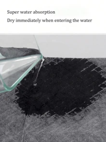 100片装宠物加厚竹炭尿垫，床垫，加厚尿布狗狗用品厕所。狗狗尿垫为一次性使用，适用于训练宠物在固定时间和地点上厕所，保持家居卫生无异味，是送给快乐幼犬幼猫的最佳生日礼物，宠物用品，宠物尿垫 - 彩色 - 查看 4