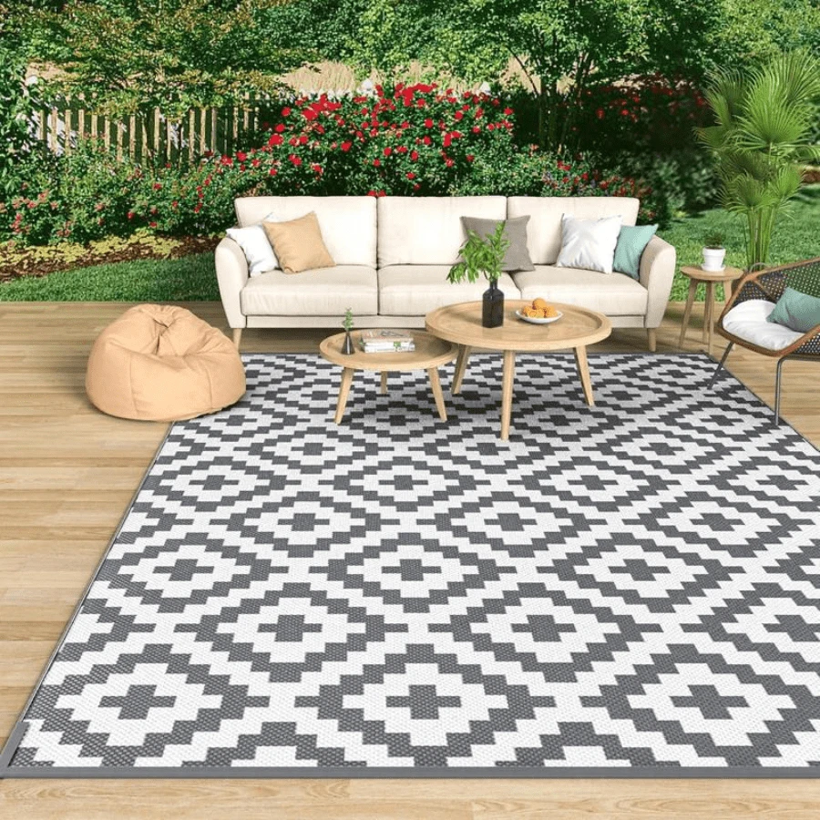 Premium Reversible Outdoor Rug – Durable, Stylish & Made For Life Outdoors! - 灰色和白色 - 查看 1