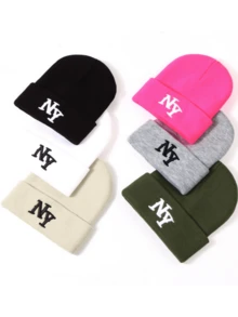 1 件女士时尚字母 3D 刺绣 NY 针织帽，温暖且适合秋冬日常穿着（大号订单上的字母排成一排）秋季配饰