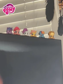 MY LITTLE PONY 1/2/3/4/6/12 Stück Party Puppe 3D Dekorations Armband Blind Box kleine Statue Dekoration zufälliger Handydekor, 6 Farben zufällig, Überraschungsgeschenk Party Geschenk, süßer Anime-Stil, Heimdekoration geeignet für Partygeschenke, Zuhause, Partyzubehör, Geschenke